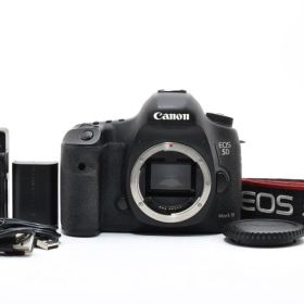 Canon キヤノン EOS 5D Mark III ボディ