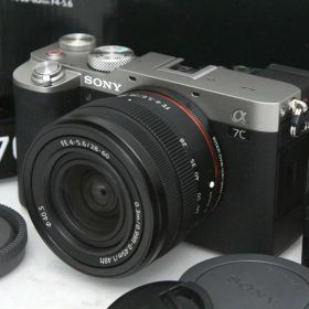 【中古】【美品】ソニー α7C ILCE-7CL ズームレンズキット [シルバー]（センサー清掃済み） CA01-R4653-2P4 SONY ソニー α Eマウント ミラーレス フルサイズ 手ブレ補正 4K対応