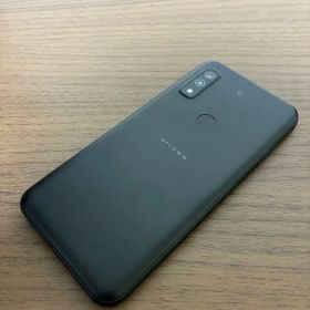 arrows we スマホ本体 FCG01