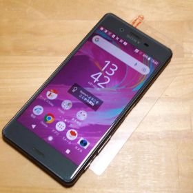 XPERIA X Performance SOV33(K)液晶保護ガラス付き