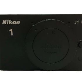 【中古】 Nikon ミラーレス一眼カメラ Nikon 1 (ニコンワン) J1 (ジェイワン) 標準ズームレンズキット ブラックN1 J1HLK BK 当店保証30日間 人気 ミラーレス 一眼レフ 交換レンズ カメラ