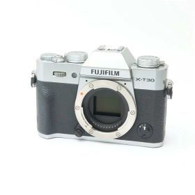 【中古】 《良品》 FUJIFILM X-T30 II ボディ シルバー [ デジタルカメラ ]