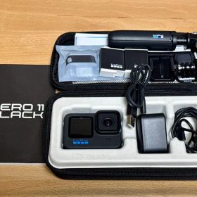 GoPro HERO11 Black 本体と三脚付属品セット