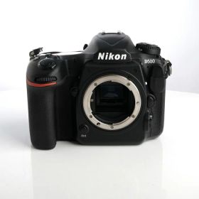 【中古】 (ニコン) Nikon D500 ボデイ【中古カメラ デジタル一眼】 ランク：B