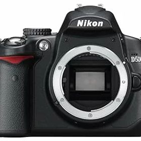 【中古】［非常に良い］Nikon デジタル一眼レフカメラ D5000 ボディ D5000