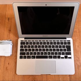 【美品】MacBook Air 11.6インチ Mid 2012 / 初期化済み