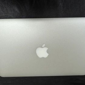 MacBook Air 11インチ Mid2013 SSD128GB 初期化済