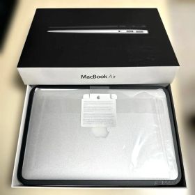 【ほぼ未使用DEメンテ品】MacBook Air 11インチ 2011