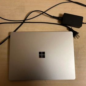 Microsoft Surface Laptop Go 2ノートパソコン