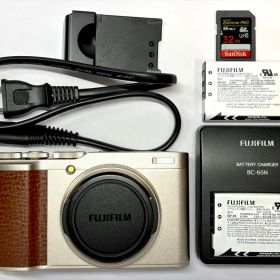 【中古】Fujifilm XF10 コンパクトデジタルカメラ
