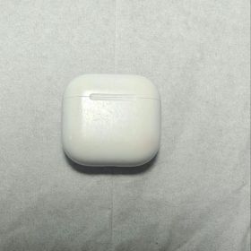 美品 イヤホン Apple Airpos 第4代 ノイズキャンセリング付きなし