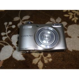 ニコン(Nikon)の動作品 NIKON L30 COOLPIX デジタルカメラ 乾電池駆動(コンパクトデジタルカメラ)