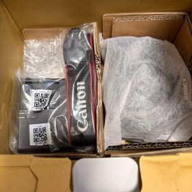 Canon EOS Kiss X9 ボディ 一眼レフカメラ 美品 Wi-Fi対応