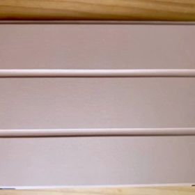 iPad 第6世代 32GB Wi-Fiモデル【新めのカバー付き・初期化済】