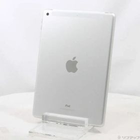 ソフマップ 〔中古品〕 iPad 第6世代 32GB シルバー MR6P2J／A docomoロック解除SIMフリー【262】