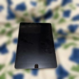 Apple iPad 第6世代 シルバー 本体 ジャンク