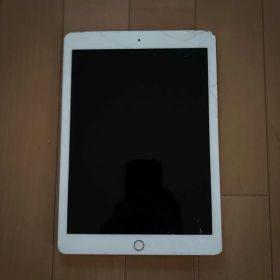 ipad第6世代 画面ヒビあり（箱あり)