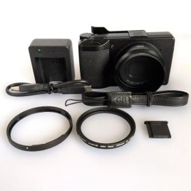 【ほぼ新品・ショット数：3870回・おまけ多数】 RICOH GR IIIx