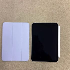 Apple iPad mini 紫 本体と付属品