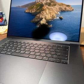 Apple MacBook Pro M3Pro 16インチ 18GB 512GB