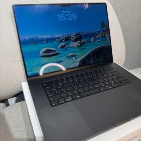 【定価約45万】MacBook Pro 16型 M3 Pro 黒｜特盛36GB