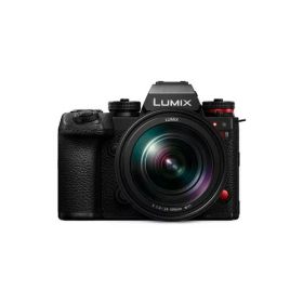 パナソニック DC-S1RM2 デジタル一眼カメラ ボディ LUMIX 35mmフルサイズ ミラーレスカメラ ブラック