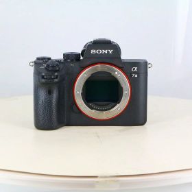 【中古】 (ソニー) SONY α7III (ILCE-7M3) ボディ【中古カメラ デジタル一眼】 ランク：B