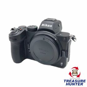 Nikon ミラーレス一眼カメラ レンズキット Nikon Z5 24-50 3.2インチ ニコン 【103070997007】