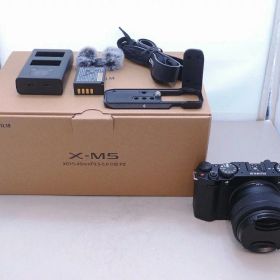 フジフィルム FUJIFILM ミラーレス一眼カメラ ボディ APS-C X-M5 【中古】
