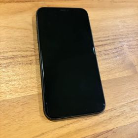 Apple iPhone 11 ブラック 本体 64GB