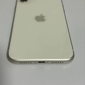 S*s様 Apple iPhone 11 ホワイト 64G