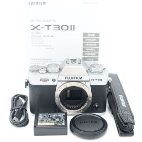 ショット数わずか4回。★新品級★ FUJIFILM フジフイルム X-T30 II ボディ シルバー