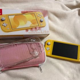 Nintendo Switch Lite イエロー 本体とケース