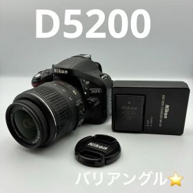 美品★ Nikon D5200 軽量 バリアングル デジタル一眼 ニコン