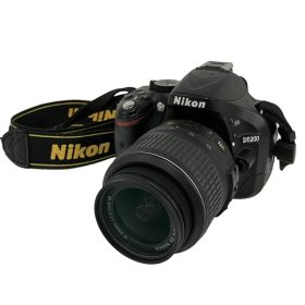 Nikon D5200 AF-S NIKKOR 18-55mm F3.5-5.6G DX VR 一眼レフ カメラ ニコン 中古 B11010934