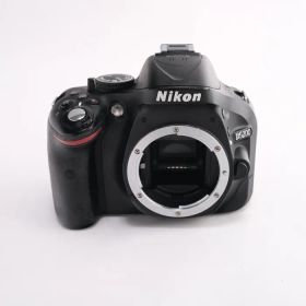 【中古】(ニコン) Nikon D5200 ボディ ブラック
