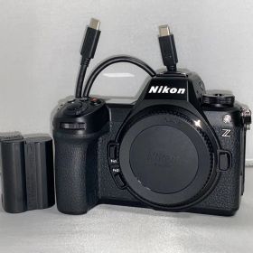 【美品】 Nikon Z6III z6iii ボディ 本体