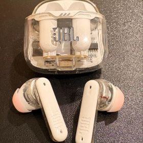 JBL TUNE FLEX ワイヤレスイヤホン