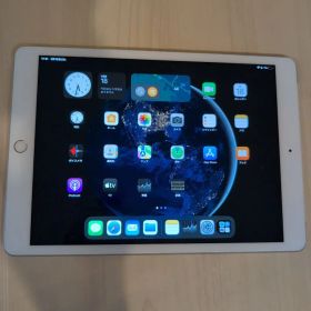 iPad 10.2インチ シルバー キーボード付き