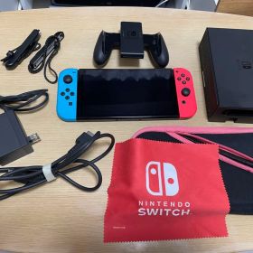【完動美品】Nintendo Switch 有機ELモデル 本体セット＋ケース