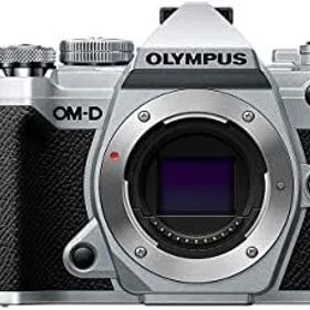 OLYMPUS OM-D E-M5 Mark III ボディシルバー