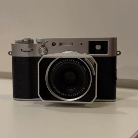 Fujifilm X100V シルバー