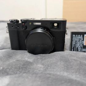 Fujifilm X100V ブラック 本体 バッテリー付き