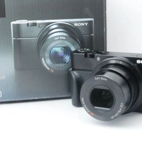 ★プロ仕様コンデジ！F1.8大口径レンズ搭載☆ソニー DSC-RX100★