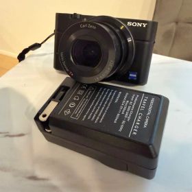 DSC-RX100 通電確認済み