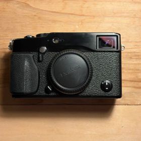 Fujifilm X-Pro1 ブラック バッテリー2つ
