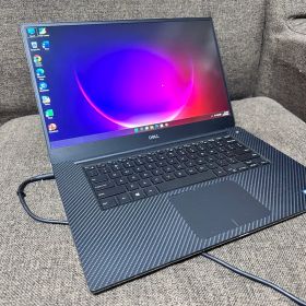 DELL XPS 15.6インチ i7-16GB-256SSD US キーボード