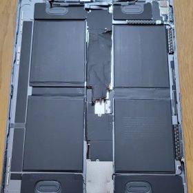 Ipad Pro 12.9inch M1 5世代 パーツ ジャンク