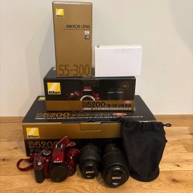 Nikon D5200 ダブルズームキット レッド