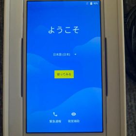 docomo MO-01K ホワイト 本体